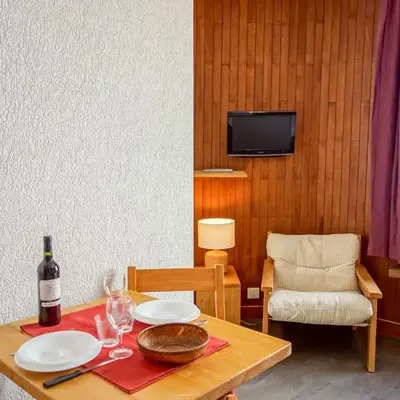 Studio Les Moutières B1 et B2 - Val Claret-8 by Interhome