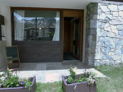 Jardin de l'établissement Studio Le 2100 A et B - Lavachet-8 by Interhome