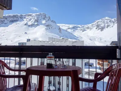 Vue générale sur la montagne ou vue sur la montagne depuis l'appartement
