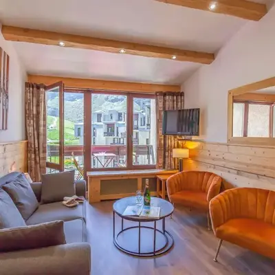 Apartment Le Grand Tichot A et B - Val Claret-9 by Interhome