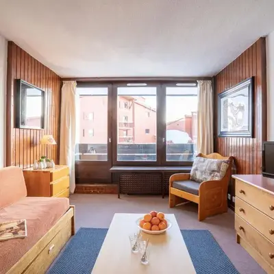 Apartment Les Grandes Platières II by Interhome