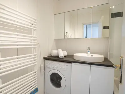 Salle de bains dans l'établissement Apartment Neige d'or - Val Claret-2 by Interhome