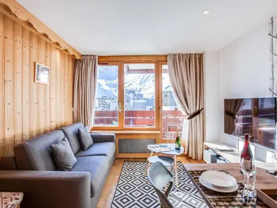Coin salon dans l'établissement Apartment Le Curling A - Val Claret-12 by Interhome