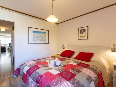 Un ou plusieurs lits dans un hébergement de l'établissement Apartment Le Pramecou - Val Claret-11 by Interhome