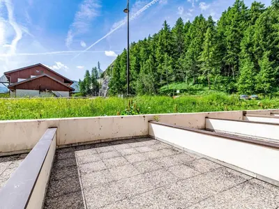 Jardin de l'établissement Apartment Les Olympiques - Tignes 1800-4 by Interhome