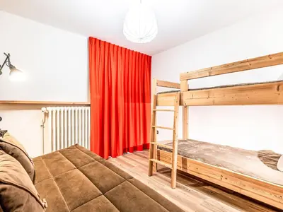 Un ou plusieurs lits dans un hébergement de l'établissement Apartment Le Pramecou - Val Claret-8 by Interhome