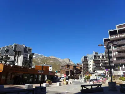 Vue générale sur la montagne ou vue sur la montagne depuis l'appartement