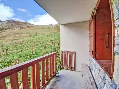 Vue générale sur la montagne ou vue sur la montagne depuis l'appartement