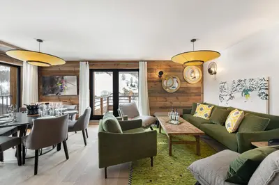 Coin salon dans l'établissement Appartement Ourson - LES CHALETS COVAREL
