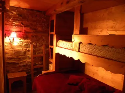 Un ou plusieurs lits dans un hébergement de l'établissement CHALET GRINCH 90m2, 3 Sdb, skis aux pieds, wifi