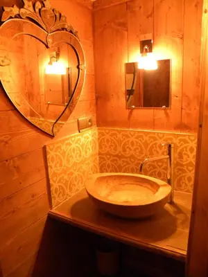 Salle de bains dans l'établissement CHALET GRINCH 90m2, 3 Sdb, skis aux pieds, wifi