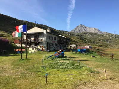 Vue générale sur la montagne ou vue sur la montagne depuis l'appartement