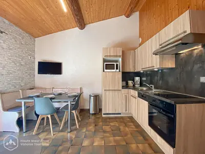Cuisine ou kitchenette dans l'établissement La Turra Val-Cenis Lanslebourg