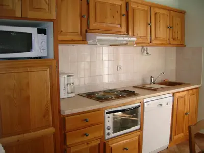 Cuisine ou kitchenette dans l'établissement BOROT