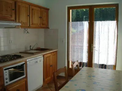 Cuisine ou kitchenette dans l'établissement BOROT