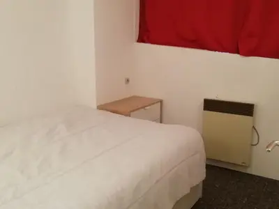 Un ou plusieurs lits dans un hébergement de l'établissement Duplex 3 pièces pour 6 pers., vue vallée, proche pistes, animaux admis à Arc 1800 - FR-1-411-228