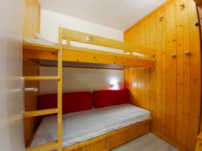 Un ou plusieurs lits dans un hébergement de l'établissement Appartement lumineux 2 pièces, 6 pers., vue vallée, casier à ski, aux Arcs 1800 - FR-1-411-92