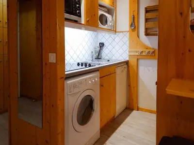 Cuisine ou kitchenette dans l'établissement Appartement lumineux 2 pièces, 6 pers., vue vallée, casier à ski, aux Arcs 1800 - FR-1-411-92