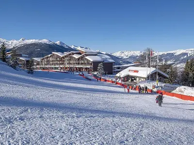 Plan de l'établissement Appartement 3 pièces pour 6 pers. avec balcon et casier à skis à Arc 1800 - FR-1-411-184