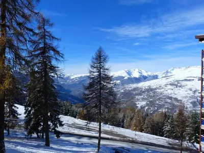 Plan de l'établissement Appartement 3 pièces pour 6 pers. avec balcon et casier à skis à Arc 1800 - FR-1-411-184