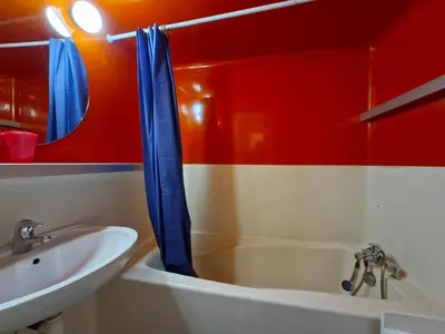 Salle de bains dans l'établissement Appartement 2 pièces, 6 personnes, animaux acceptés, WiFi, Arc 1800 - FR-1-411-190