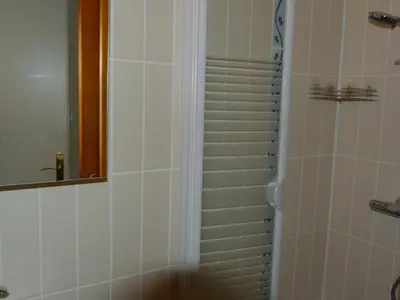 Salle de bains dans l'établissement Confortable 3 pièces pour 6 pers, animaux admis, Arc 1800 - FR-1-411-276