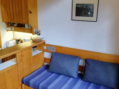Cuisine ou kitchenette dans l'établissement Duplex skis aux pieds pour 5 pers. à Charmettoger avec WIFI - FR-1-411-287