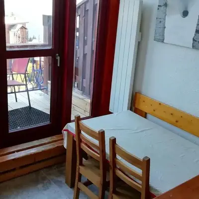 Duplex skis aux pieds avec WIFI