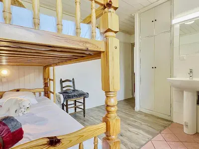 Un ou plusieurs lits dans un hébergement de l'établissement Appartement 4 pièces pour 8 pers. à Tignes, proche pistes, animaux acceptés - FR-1-411-313