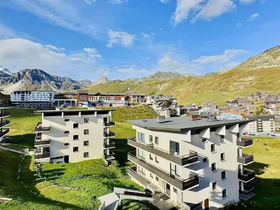 Vue générale sur la montagne ou vue sur la montagne depuis l'appartement
