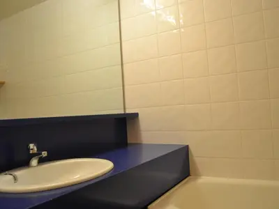 Salle de bains dans l'établissement Studio pour 4 pers., WIFI, animaux admis, Les Arcs 1800 - FR-1-411-346