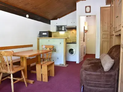 Cuisine ou kitchenette dans l'établissement Studio au centre avec parking, 3ème étage, 4 pers - FR-1-464-151