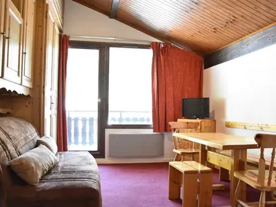 Coin salon dans l'établissement Studio au centre avec parking, 3ème étage, 4 pers - FR-1-464-151