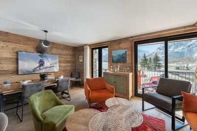 Vue générale sur la montagne ou vue sur la montagne depuis l'appartement