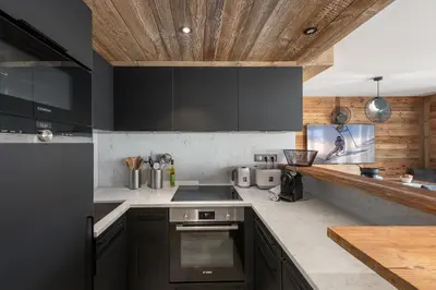 Cuisine ou kitchenette dans l'établissement Appartement Fusée - LES CHALETS COVAREL