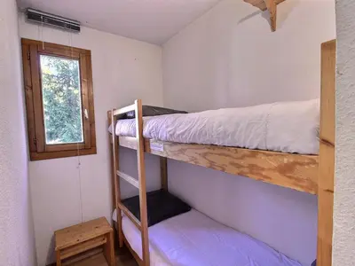 Un ou plusieurs lits dans un hébergement de l'établissement Studio confortable 4 pers. à Vallandry, proche pistes - FR-1-411-115