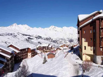 Vue générale sur la montagne ou vue sur la montagne depuis l'appartement