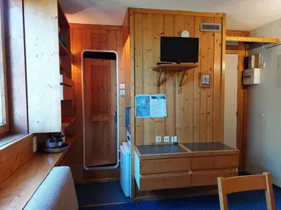 Cuisine ou kitchenette dans l'établissement Studio 2 pers, proche pistes & commerces - Animaux admis - FR-1-411-189