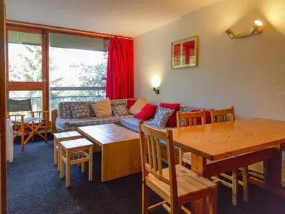 Coin salon dans l'établissement Appartement 2 pièces 6 pers, animaux admis, wifi, Les Arcs 1800 - FR-1-411-307