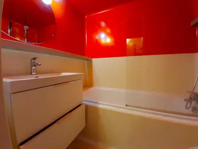 Salle de bains dans l'établissement Appartement 2 pièces 6 pers, animaux admis, wifi, Les Arcs 1800 - FR-1-411-307