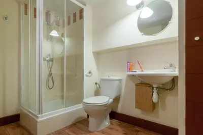 Salle de bains dans l'établissement Résidence Pierre & Vacances Le Belmont