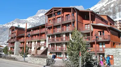 Vue générale sur la montagne ou vue sur la montagne depuis l'appartement