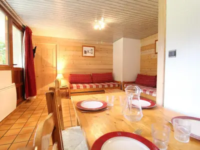 Coin salon dans l'établissement Appartement confortable 5 personnes à Val Cenis - proche télécabine et ESF - FR-1-508-144