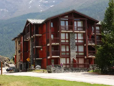 Plan de l'établissement Appartement 4 personnes avec balcon au pied des pistes - Résidence à Val-Cenis - FR-1-508-160
