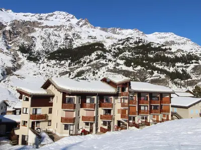 Vue générale sur la montagne ou vue sur la montagne depuis l'appartement