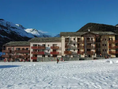 Vue générale sur la montagne ou vue sur la montagne depuis l'appartement
