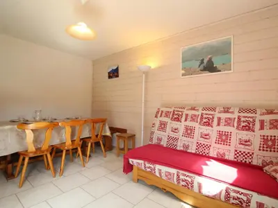 Coin salon dans l'établissement Appartement 6 personnes à Val Cenis Lanslevillard, Parking inclus - FR-1-508-58