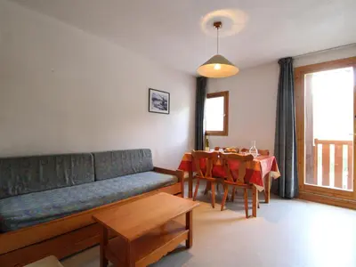 Coin salon dans l'établissement Appartement cosy 4 pers, Termignon, pied des pistes, Wifi - FR-1-508-99