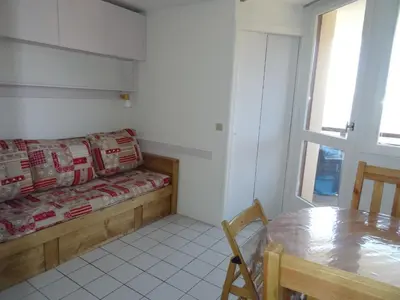 Un ou plusieurs lits dans un hébergement de l'établissement Studio 4 pers à Vallandry, proche pistes et commerces, animaux admis - FR-1-411-180