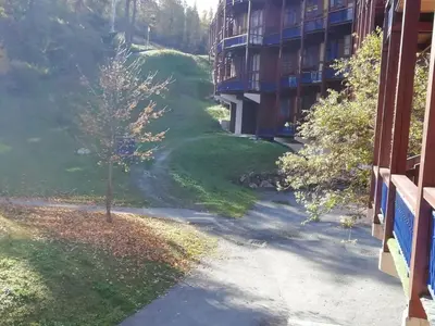 Jardin de l'établissement Duplex 2 pièces pour 5 pers, proche pistes, Arc 1800, animaux admis - FR-1-411-286